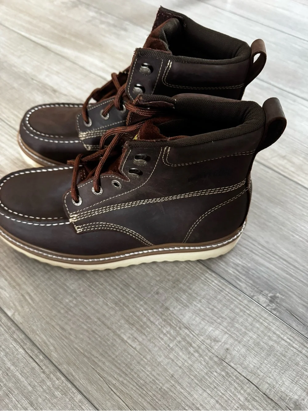 Wolverine Men’s Moc Toe Wedge Work Boots Brown Leather New in Box SIZE 8